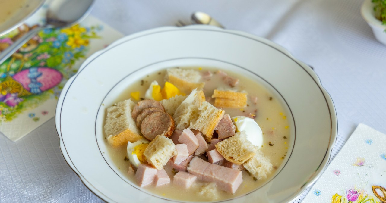 Tak przygotujesz żurek, a tak biały barszcz. To podstawa świątecznej zupy