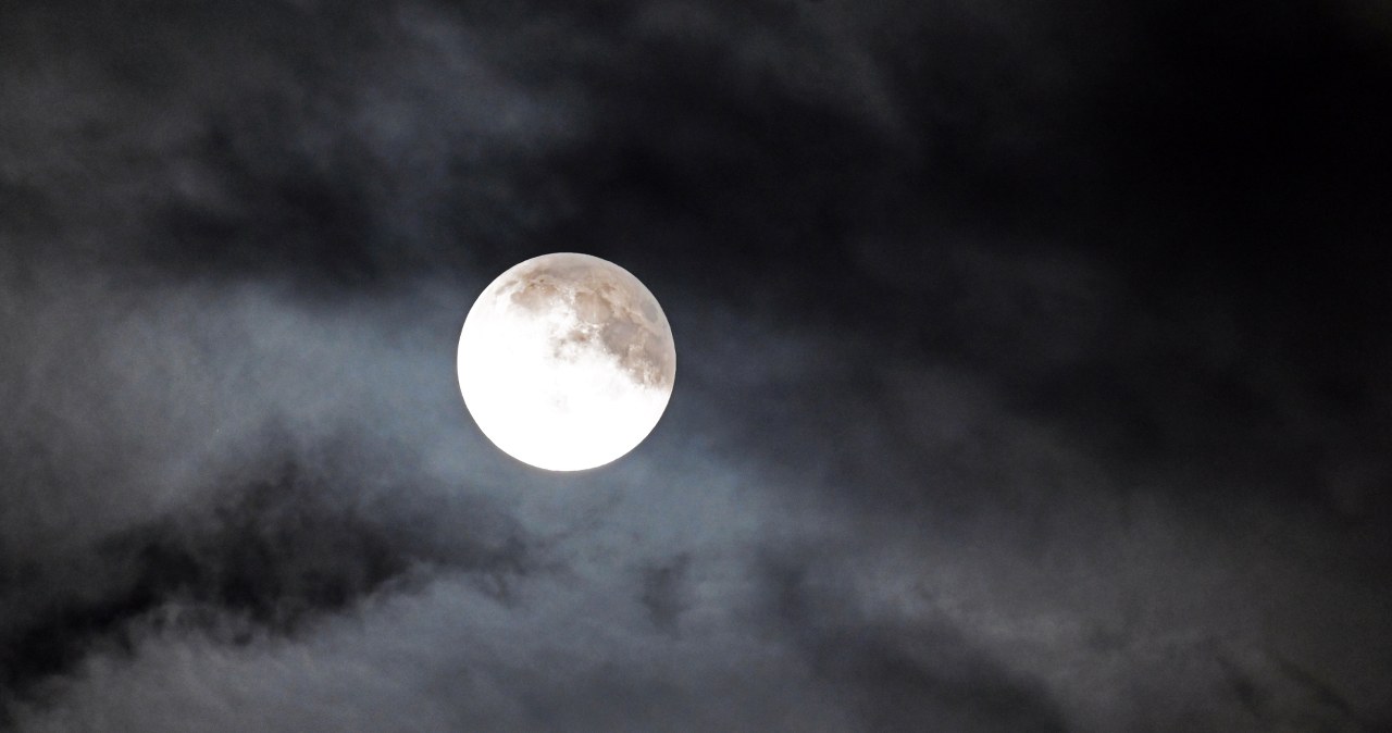 Robaczy Księżyc już 3 marca. Najważniejsza pełnia początku wiosny