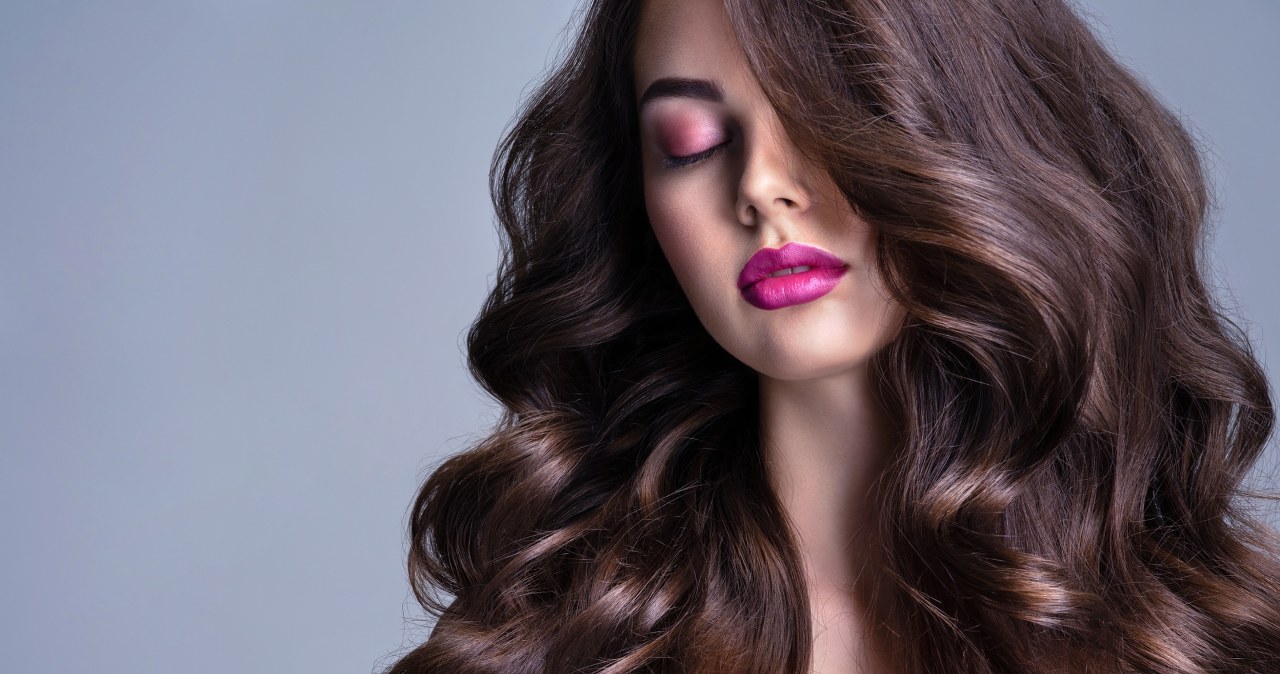 Dodaj do ciasta, a z reszty zrób szampon. Włosy będą puszyste i lśniące