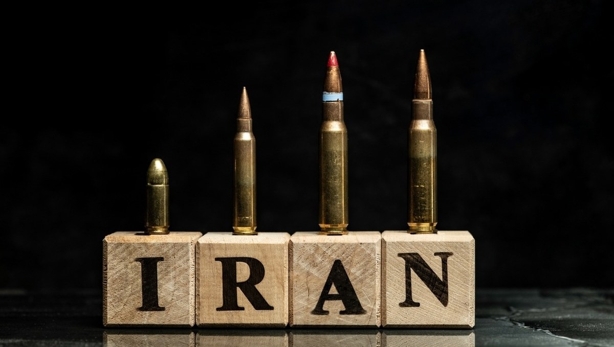 Amerykanie ewakuują personel ambasady w Izraelu. "Atak nieuchronny"