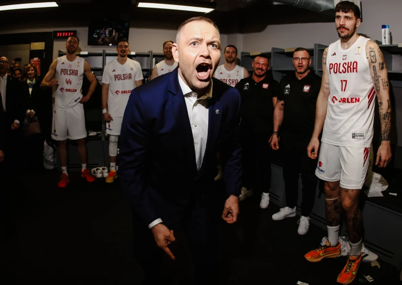 Nawrocki wpadł do szatni Polaków. Oto jak zachował się prezydent