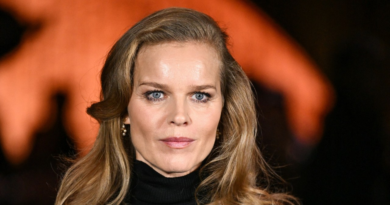 Wyszła i się zaczęło. 52-letnia dawno niewidziana ikona mody wciąż zachwyca