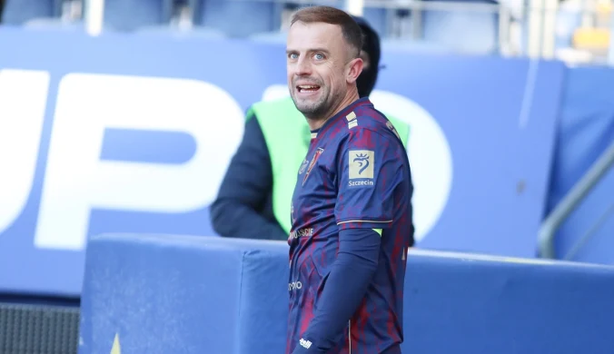 Sceny przed meczem Pogoni, Grosicki i Haditaghi w samym centrum. Na oczach tłumu