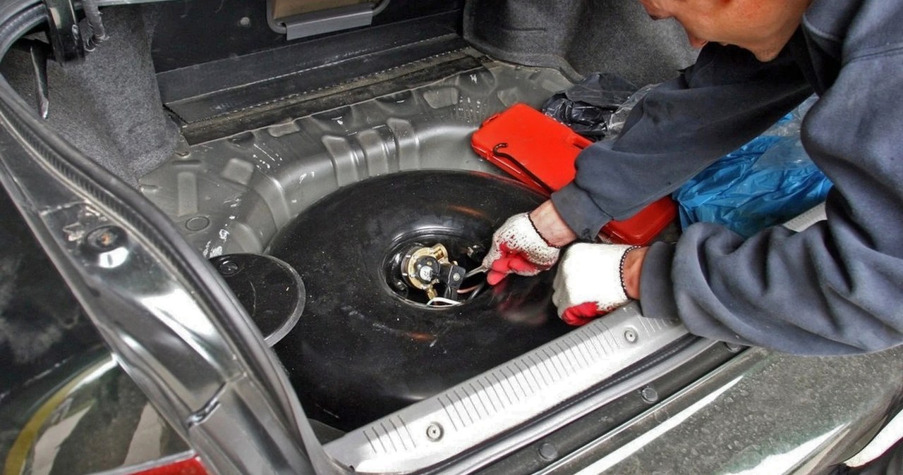 Najtańsze auta na LPG do 10 tys. zł. Mechanicy wskazali mi najlepsze