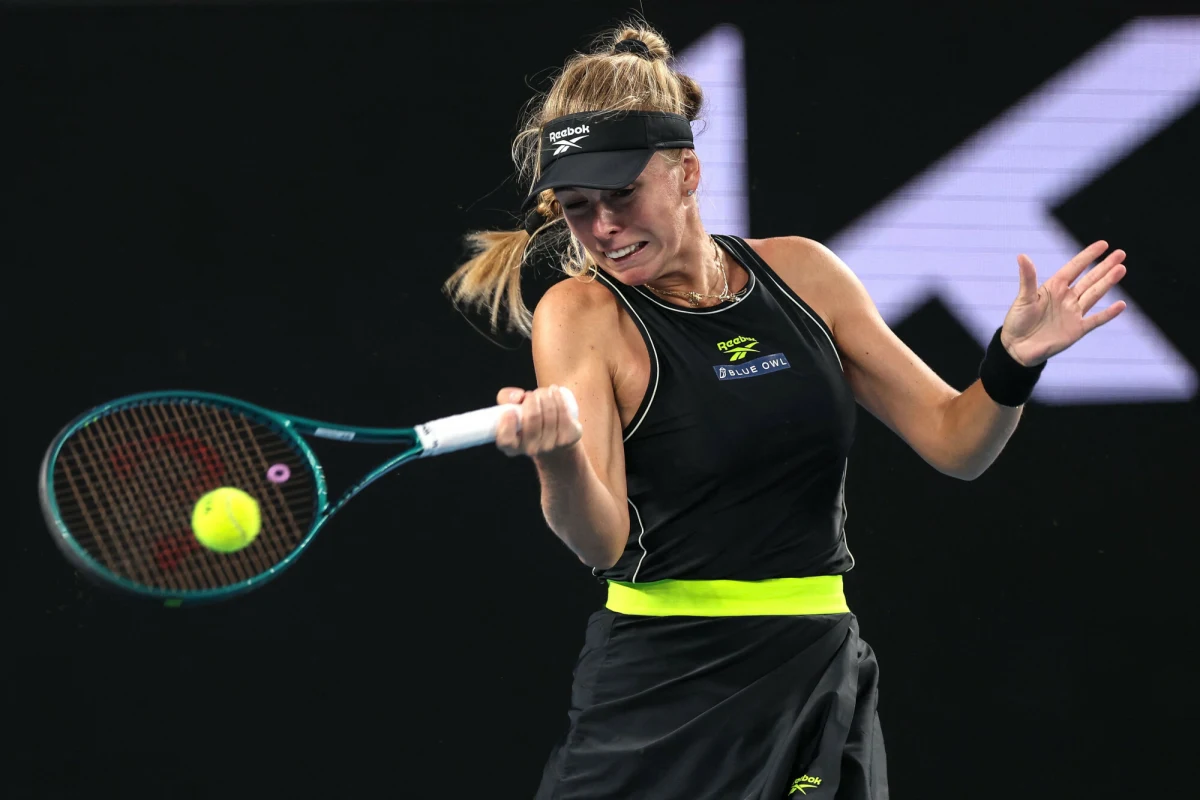 Magdalena Fręch awansowała do finału turnieju WTA 500 w meksykańskiej Meridzie, pokonując w półfinale Chinkę Shuai Zhang 6:2, 6:7 (6-8), 6:3. Polka po raz trzeci w karierze zagra o tytuł w imprezie tej rangi, a jej rywalką będzie Hiszpanka Cristina Bucsa, która niespodziewanie wyeliminowała najwyżej rozstawioną Jasmine Paolini.