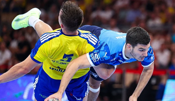 Sześć czerwonych kartek w Płocku. Rzuty karne rozstrzygnęły "Świętą Wojnę"