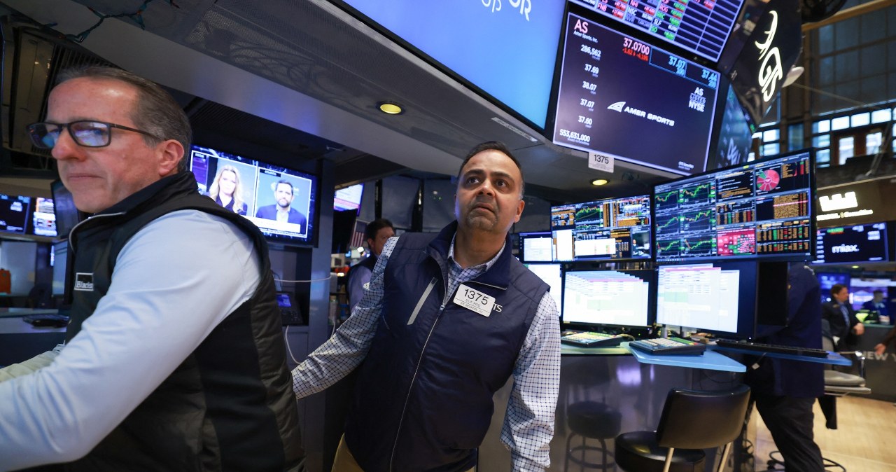 Poniedziałek przyniesie wzrosty cen. "Przed nami nerwowy tydzień"