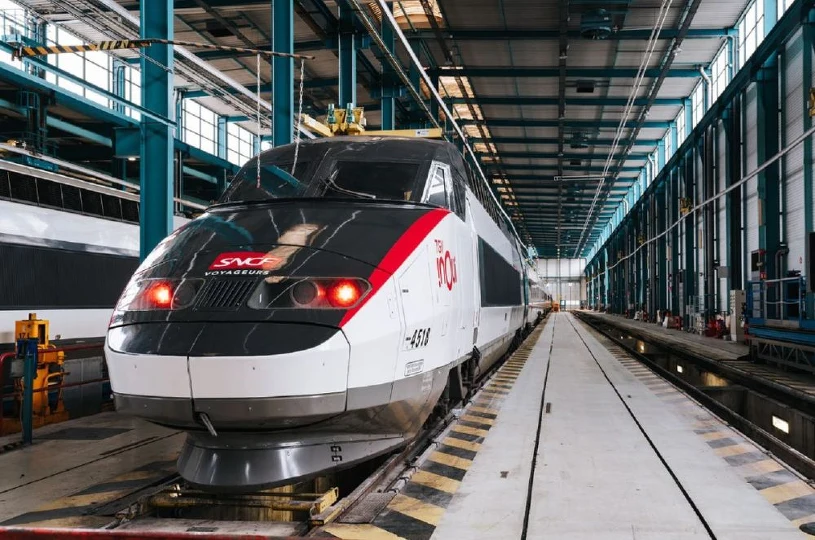 To jeden z najszybszych pociągów w Europie. Pokazano zmodernizowany skład