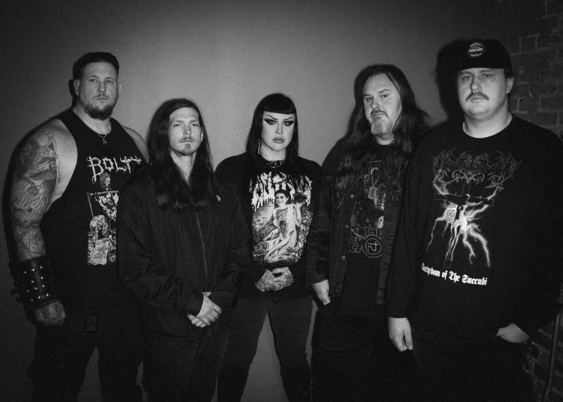 Przed przyjazdem do Polski ogłaszają szczegóły. Deathmetalowcy z gośćmi