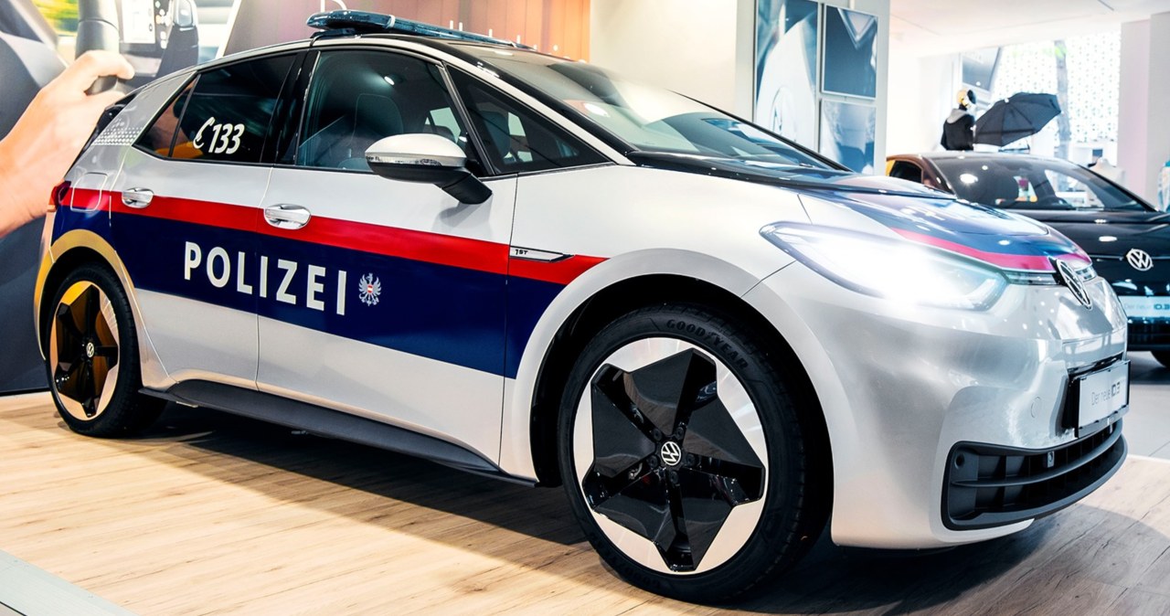 Testowali elektryczne radiowozy. Decyzja mogła być tylko jedna