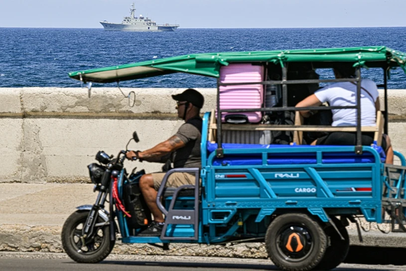 Brakuje wody pitnej, kryzys się pogarsza. Prąd wyłączają choćby na 48h