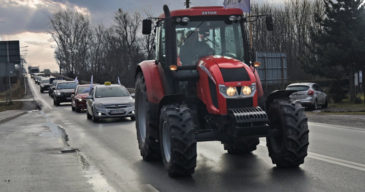 Ciągniki rolnicze pojadą szybciej. Nowy limit 40 km/h już obowiązuje