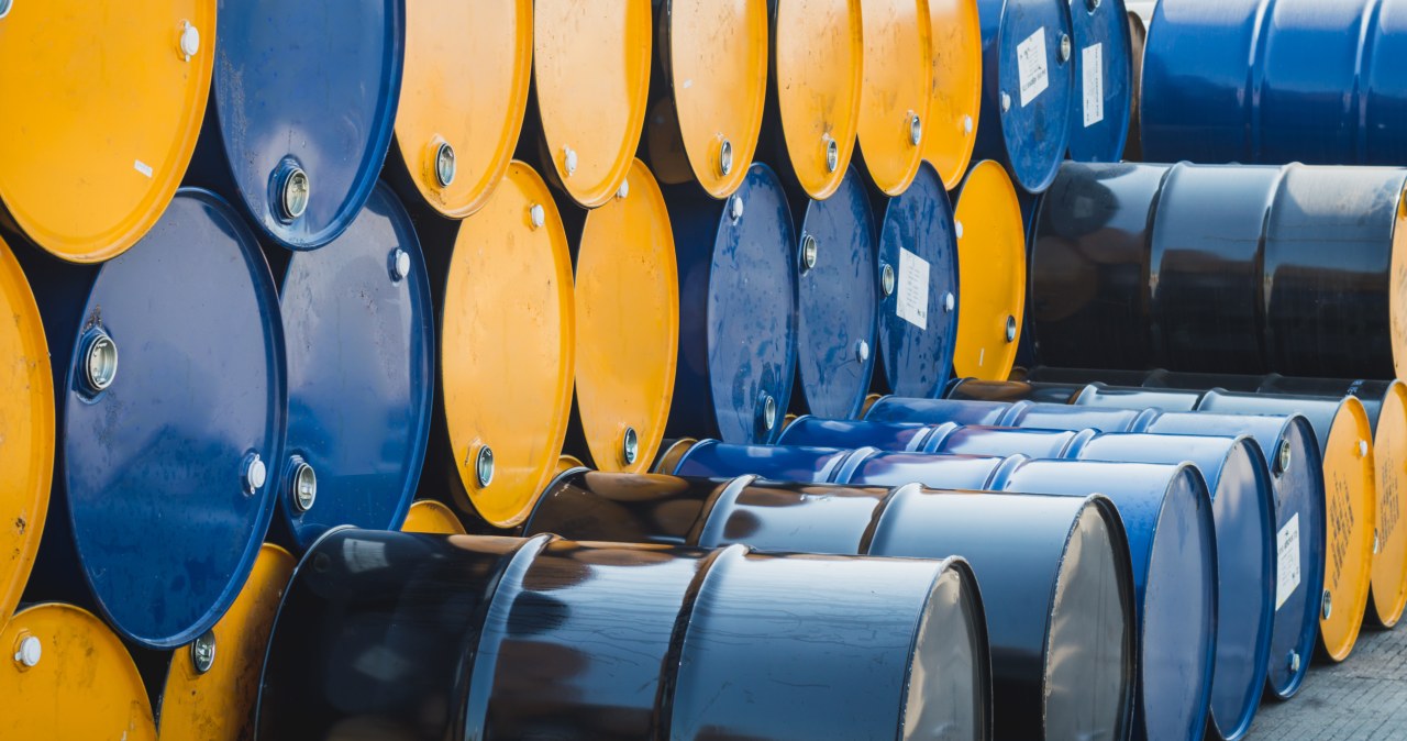 Baryłka ropy naftowej, czyli dokładnie 159 litrów. Skąd ta miara?