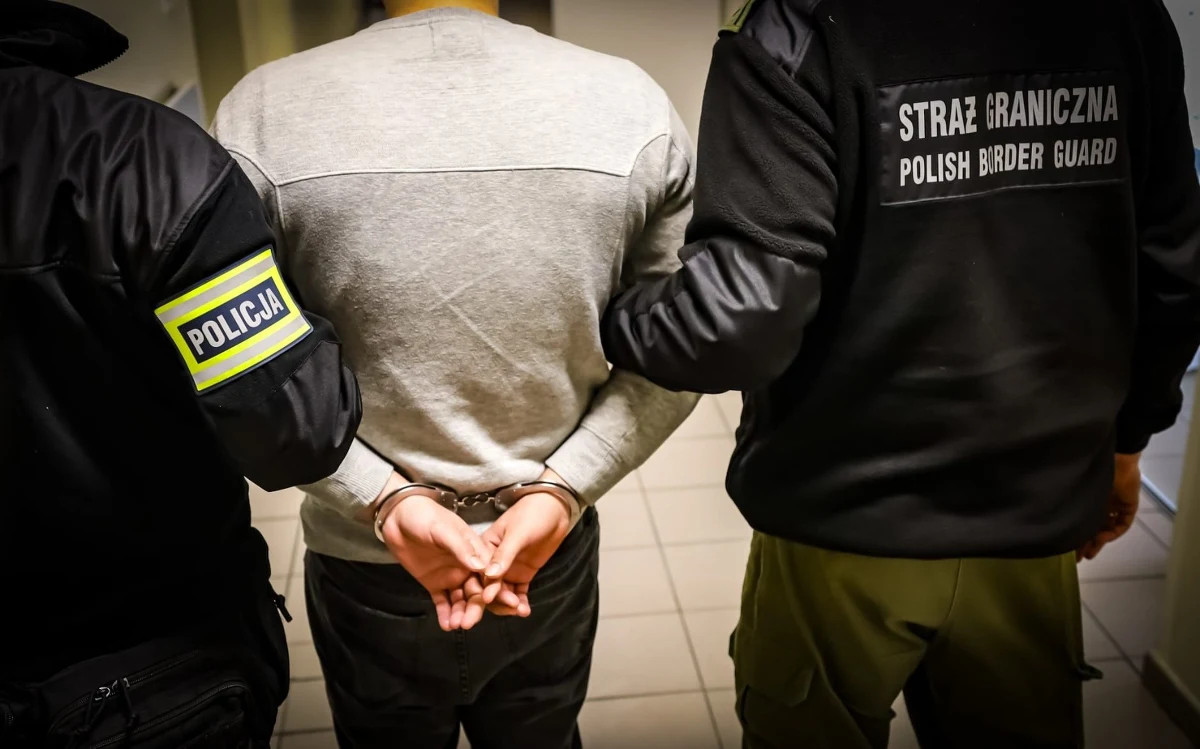 140 cudzoziemców na terenie całej Polski zatrzymała we wspólnej akcji policja i straż graniczna. Poinformował o tym minister spraw wewnętrznych i administracji Marcin Kierwiński. Funkcjonariusze przeprowadzili blisko 1800 kontroli legalności pobytu, wszczynając 130 postępowań o zobowiązanie do powrotu.