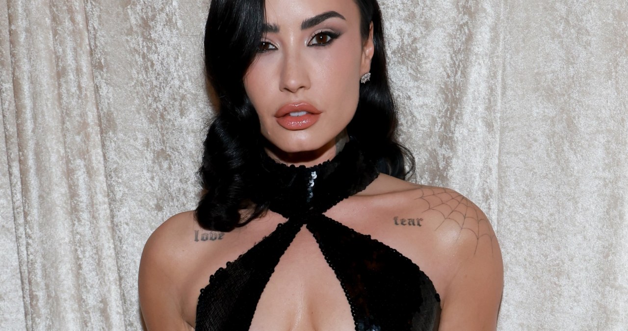 Dorastała w cieniu innych gwiazd Disney Channel. "Zaczynasz się porównywać"