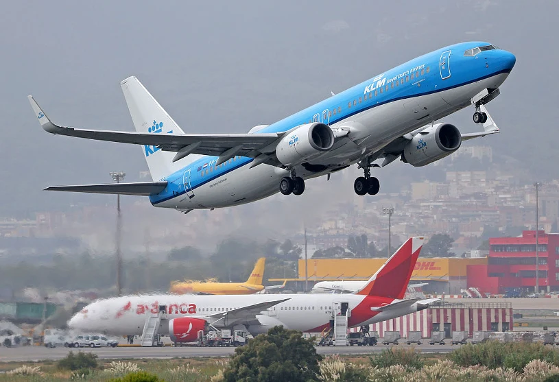 Kraj UE ma problemy z ewakuacją. Zapanował chaos, pasażerowie oburzeni