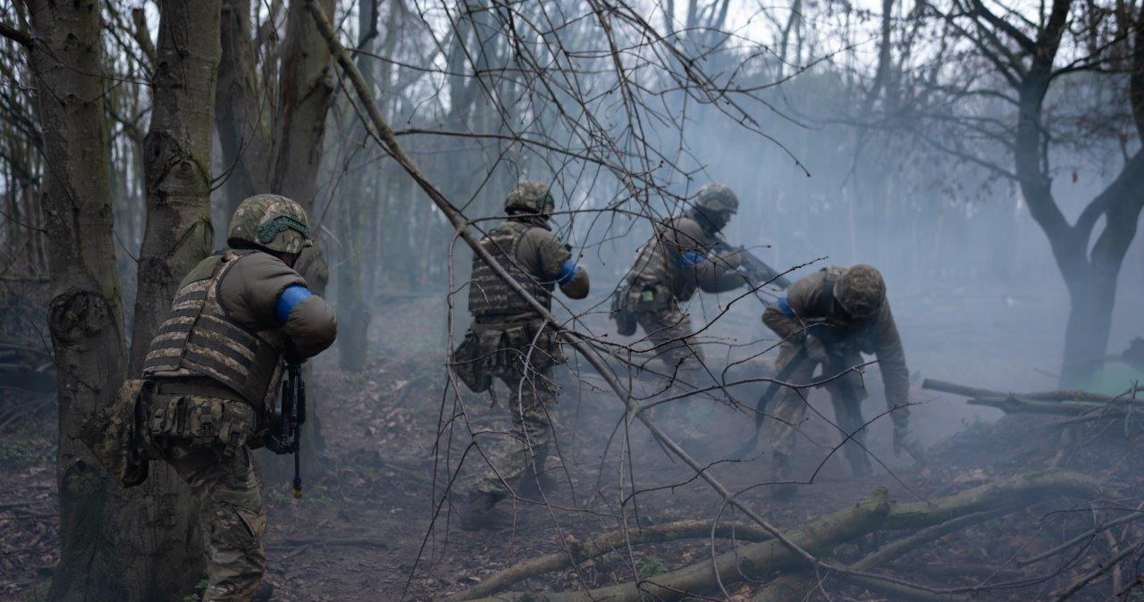 Rosjanie uciekają przed Ukraińcami. Plan wojsk Putina gwałtownie się posypał