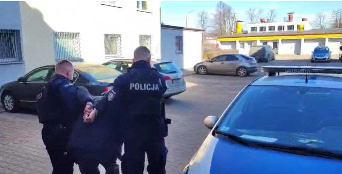 28-letni obywatel Kolumbii został tymczasowo aresztowany na trzy miesiące po brutalnym ataku na kobietę w centrum Kutna (Łódzkie). Do zdarzenia doszło pod koniec lutego nad ranem. Napastnik po pobiciu uciekł z miejsca zdarzenia, pozostawiając ranną kobietę.