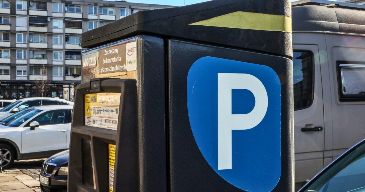 Parkomat zniknął po 14 latach. Kierowcy mogli płacić bez podstawy prawnej