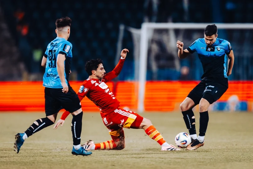 Sensacja w Pucharze Polski. Rzuty karne wyłoniły drugiego półfinalistę