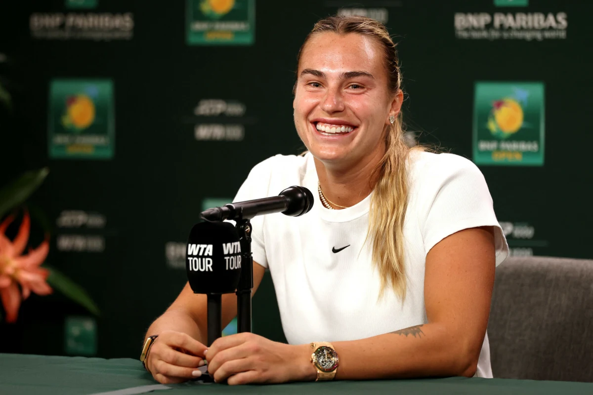 ​Aryna Sabalenka, liderka światowego rankingu tenisistek, ogłosiła swoje zaręczyny. Wybrankiem 27-letniej Białorusinki jest brazylijski biznesmen Georgios Frangulis. Nowinę tenisistka przekazała tuż przed turniejem WTA w Indian Wells w USA. Zamieściła na Instagramie film z oświadczyn, do którego dołączono słowa "Ty i ja, na zawsze".