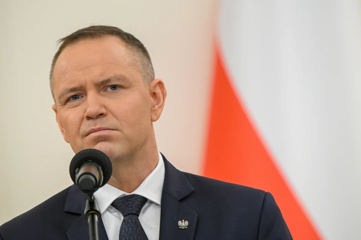 Prezydent Karol Nawrocki podkreślił, że nie ulegnie presji w sprawie podpisania ustawy dotyczącej unijnego programu SAFE. "Dlaczego tak nerwowo czeka się na moją decyzję?" – pytał podczas konferencji prasowej z odwiedzającym Polskę prezydentem Rumunii Nicușorem Danem.