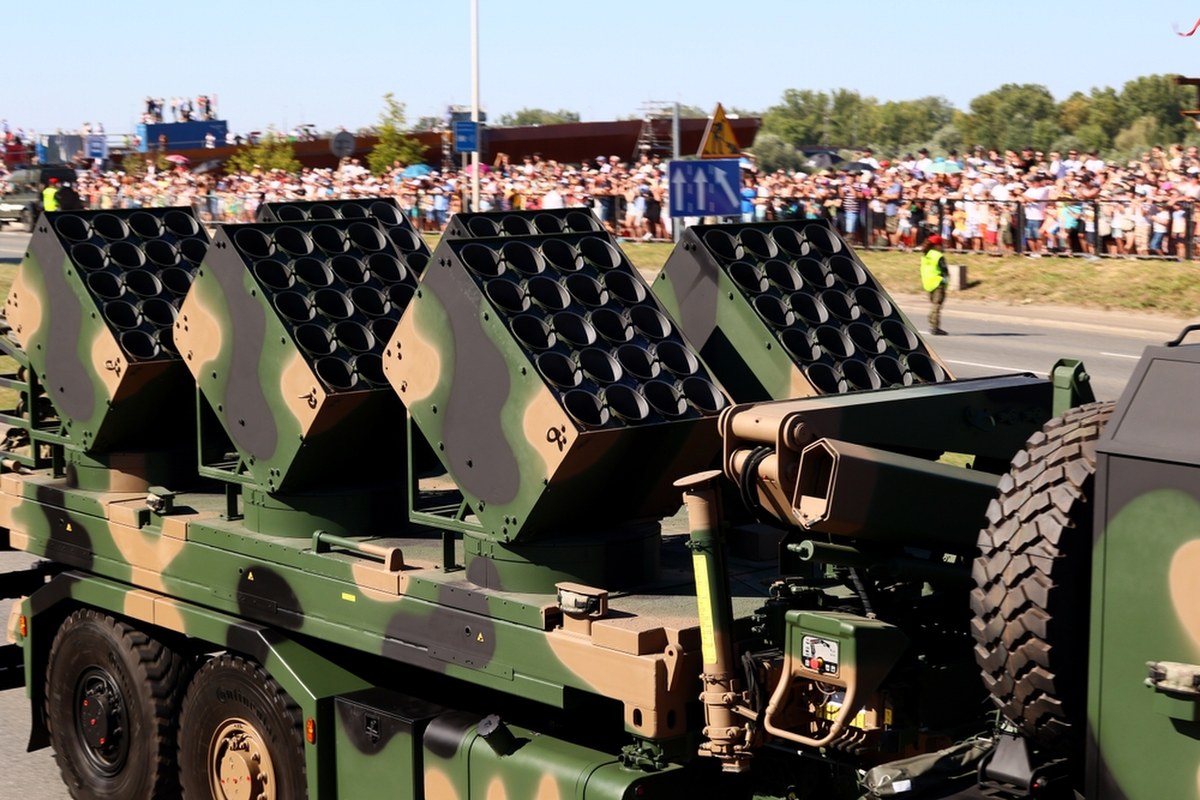 Nowa inwestycja PGZ i Jelcz: 756 mln zł na rozwój zdolności produkcyjnych