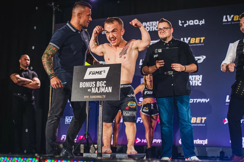 Głośny powrót na FAME MMA 30 potwierdzony. "Walka na szalonych zasadach"