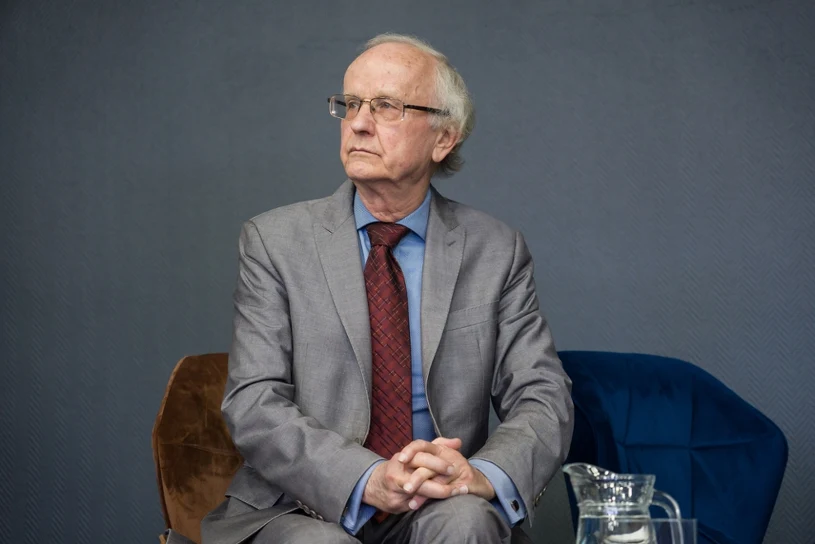 Prof. Kołodko: Propozycja prezydenta jest lepsza od unijnego programu SAFE