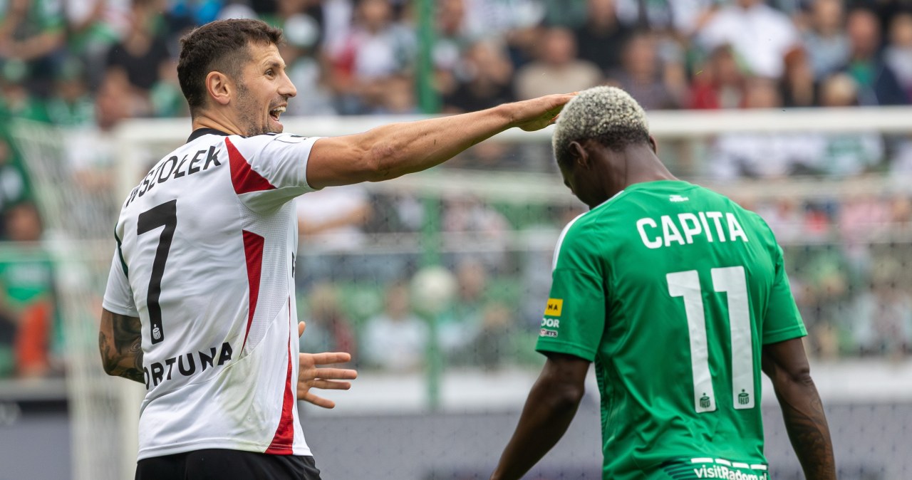 Gwiazda Ekstraklasy szykuje się do wyjazdu z Polski. Został ostatni krok