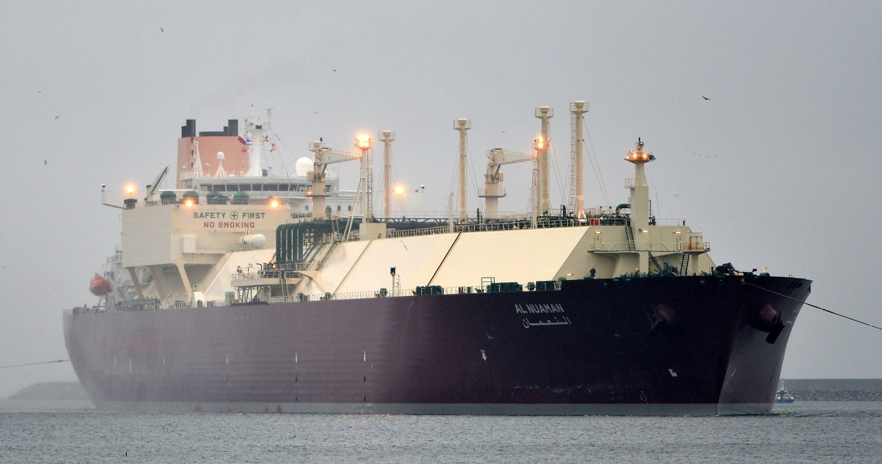 Wstrzymane dostawy gazu LNG z Kataru do Polski, Orlen tłumaczy