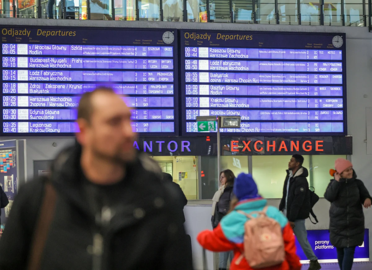 Nowe przystanki, modernizacje linii i liczne utrudnienia związane z inwestycjami - te wszystkie czynniki wpłynęły na nowy rozkład jazdy PKP, który dziś wszedł w życie. Podróżujący kolejną muszą się liczyć z istotnymi zmianami.