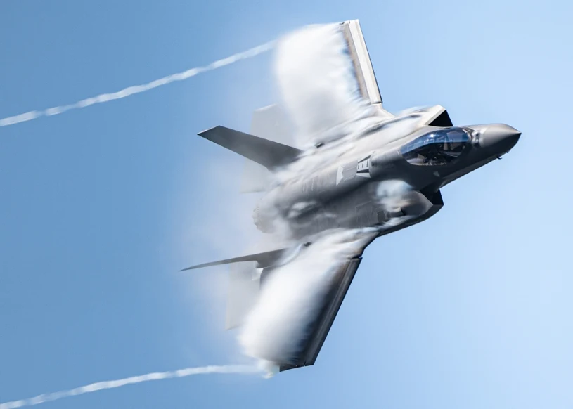 Przylot myśliwców F-35 do Polski. Co wiesz o tych maszynach? [QUIZ]