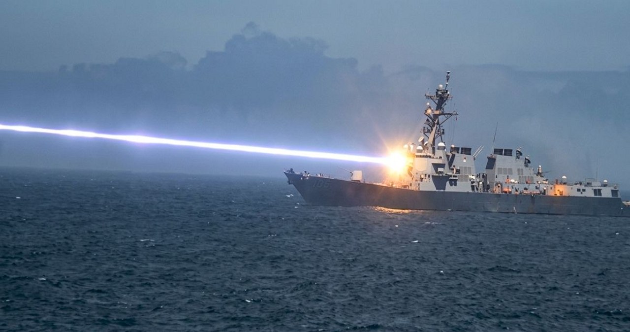 Chiny prezentują mobilny system laserowy. Wystarczy pickup i 10 sekund