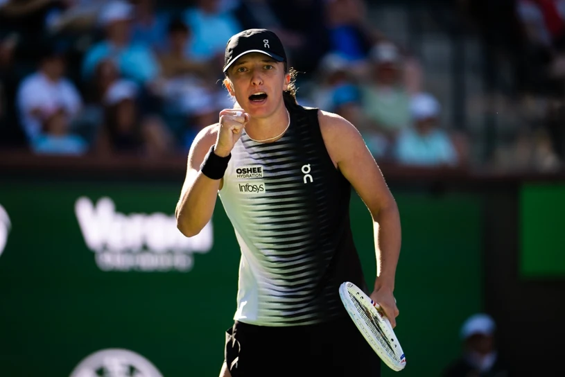 Słowa Świątek niosą się po świecie, organizator odpowiada. Jedno słowo