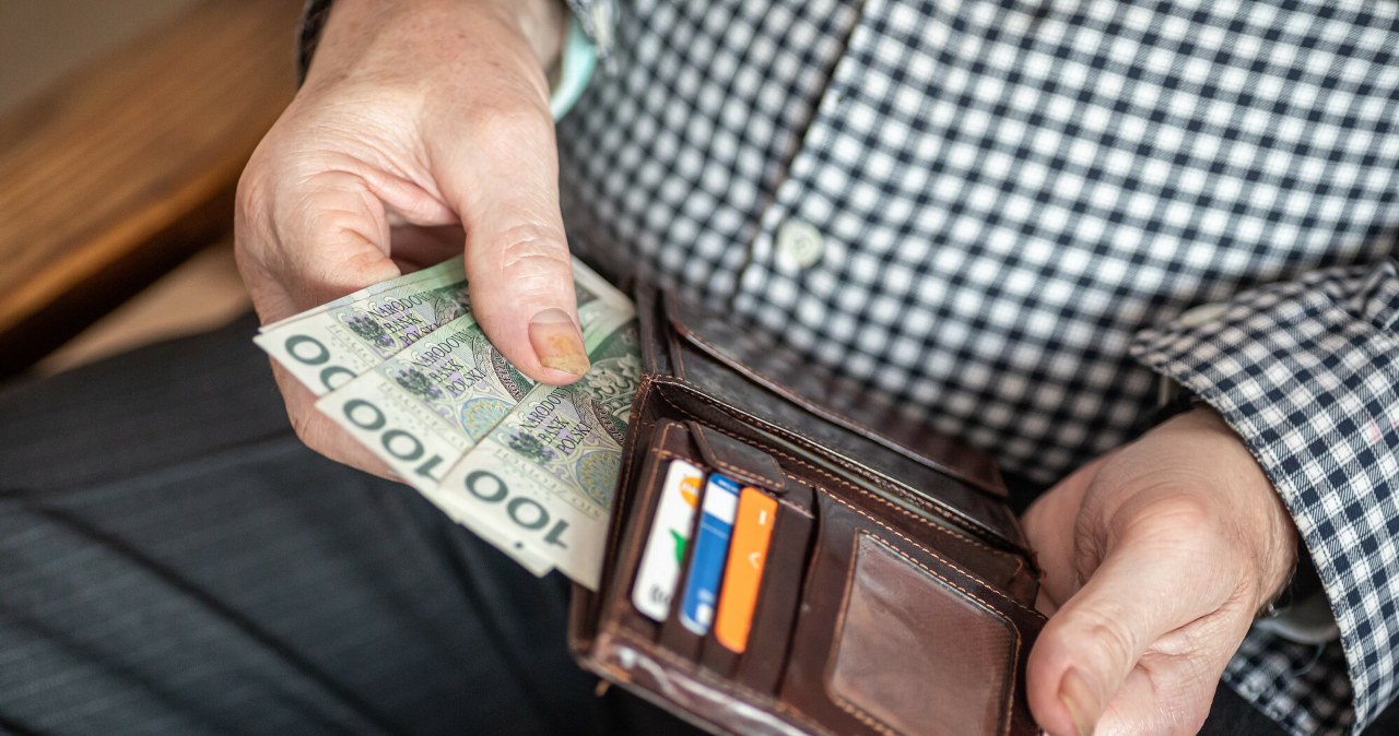 Tę kartę warto mieć w portfelu. To spora oszczędność dla seniorów