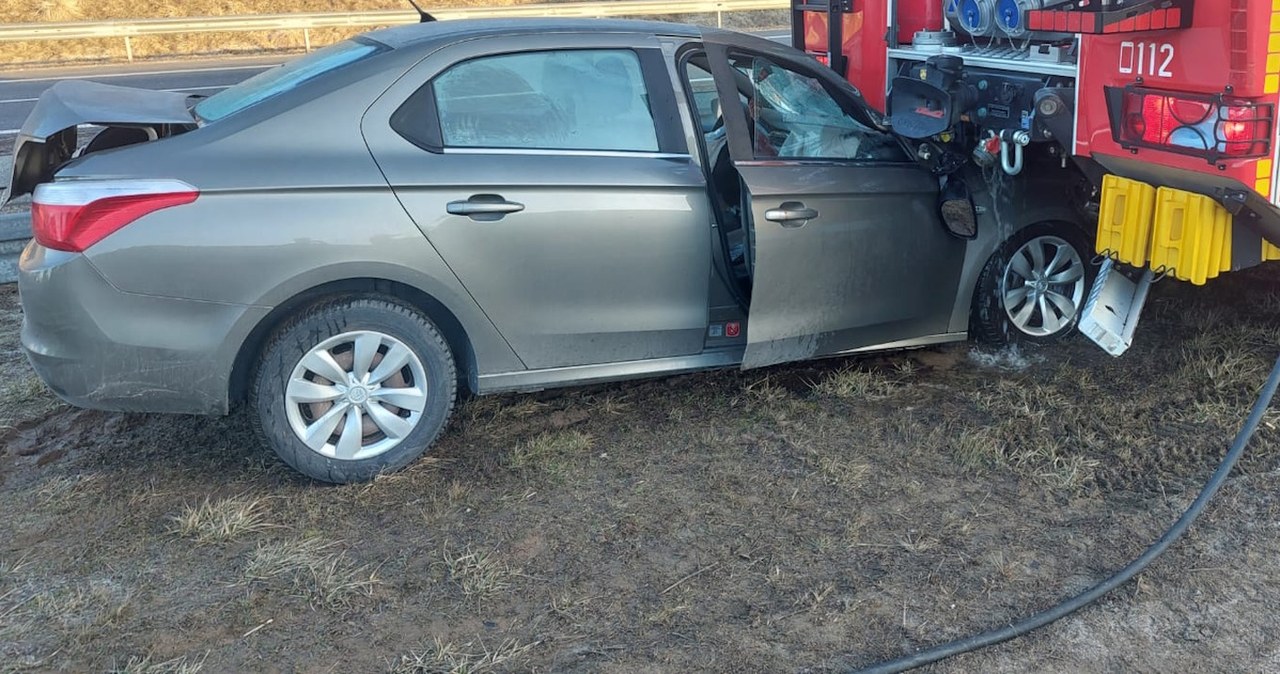 Seria kolizji na drodze S7 pod Szydłowcem. Policja apeluje do kierowców