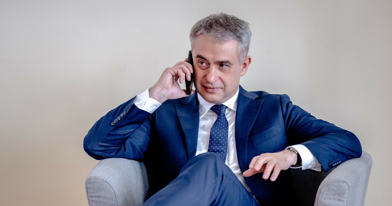 Dezinformacja w sieci. Ministerstwo cyfryzacji stawia ultimatum