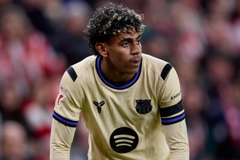 Czerwony alarm w Barcelonie. Niebezpieczeństwo przed hitem. Yamal na celowniku