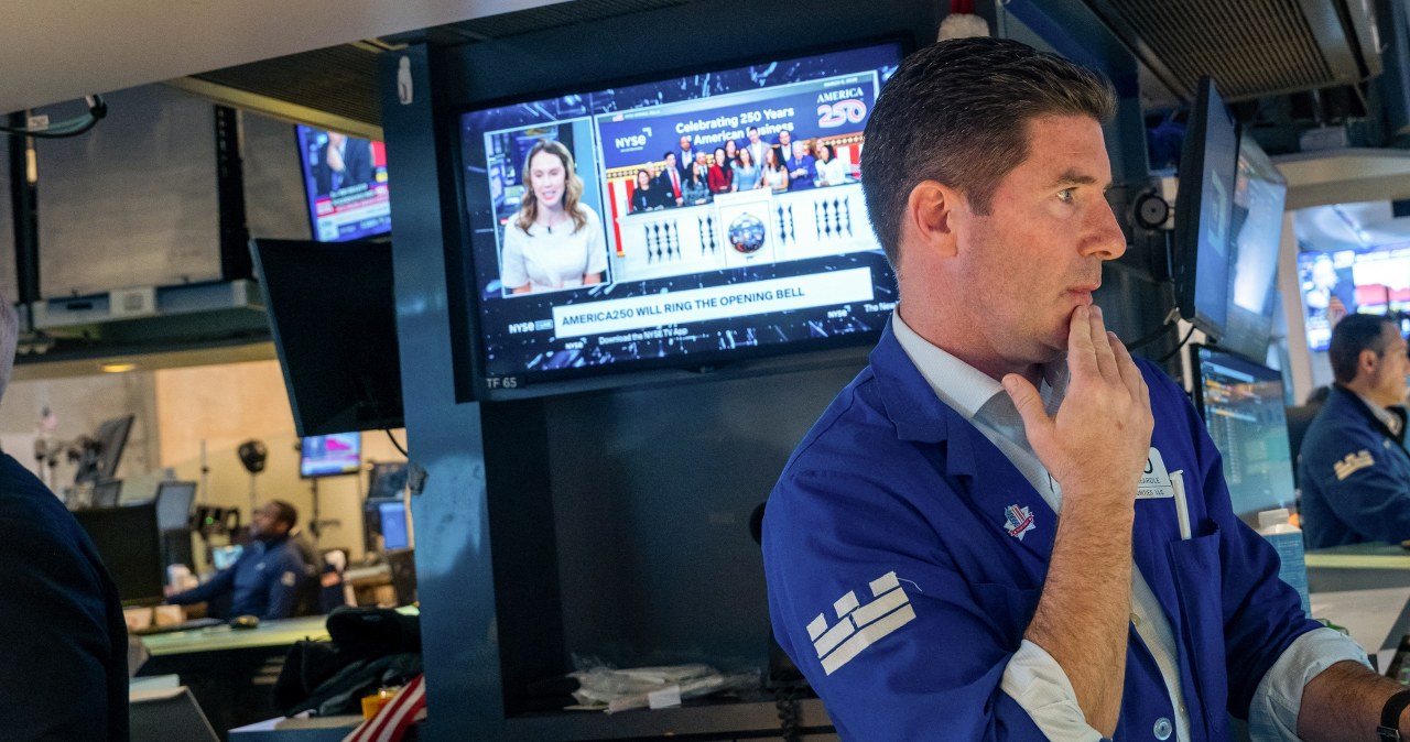 Kolejny dzień zmienności cen. Rynki czekają na sygnał