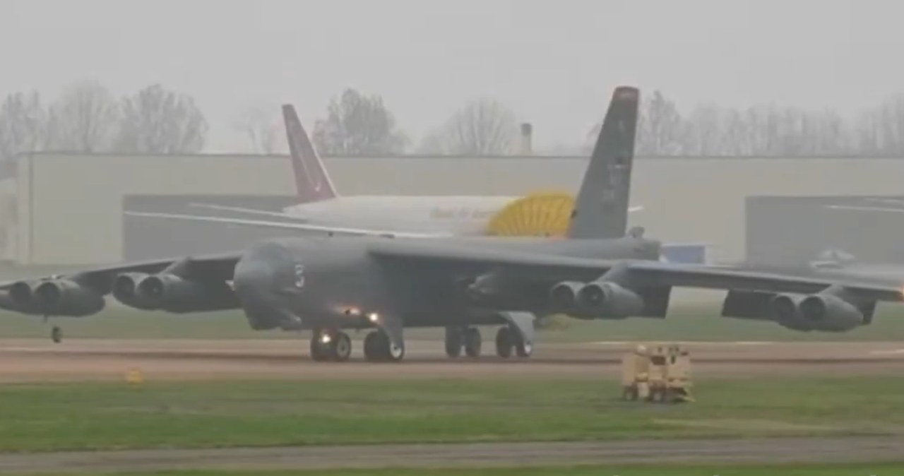 Bombowce B-52H przerzucone do UK. Nowa faza operacji przeciw Iranowi?