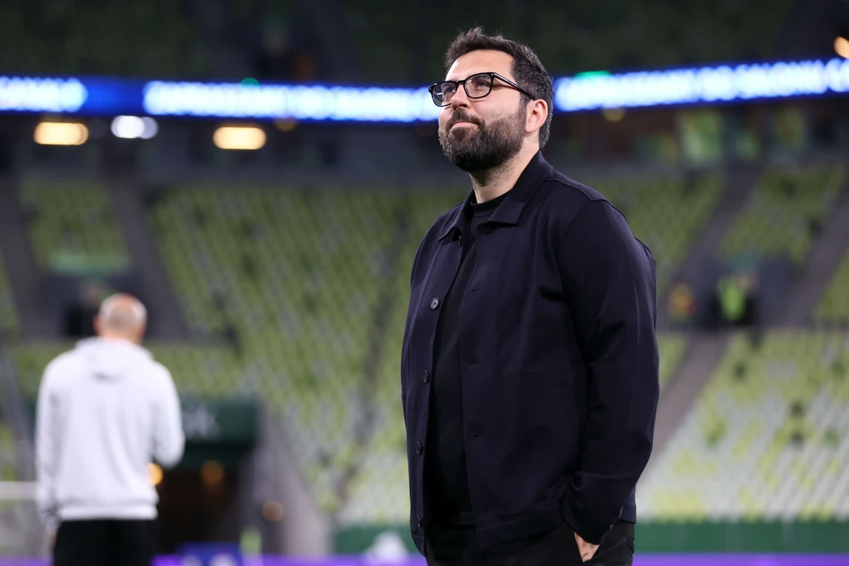 Goncalo Feio, dotychczasowy trener piłkarzy Radomiaka, zrezygnował z pełnionej funkcji. Jego miejsce zajmie Kiko Ramirez, który do tej pory pełnił rolę asystenta. Decyzja Feio ma związek z incydentem, do którego doszło po niedzielnym meczu ekstraklasy z GKS-em Katowice.