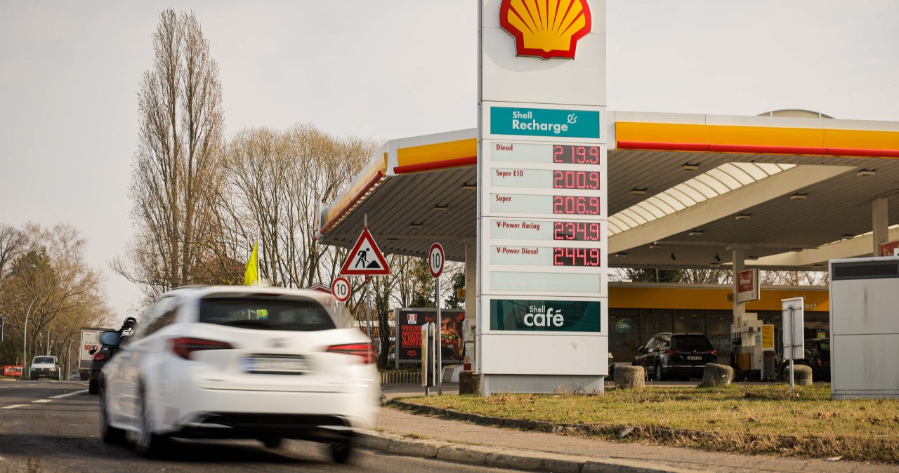 Niemcy zazdroszczą Polakom taniego paliwa. Cenowe rekordy są blisko