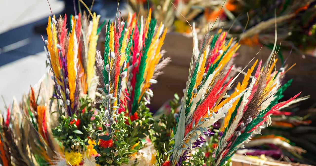 Koniecznie włóż to do palmy wielkanocnej. Babcie tak robiły na szczęście