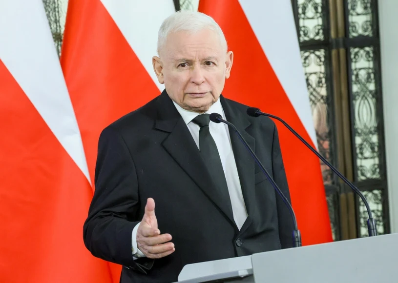 Prezes PiS o "SAFE 0 proc.": Można by to zrobić choćby na większą skalę