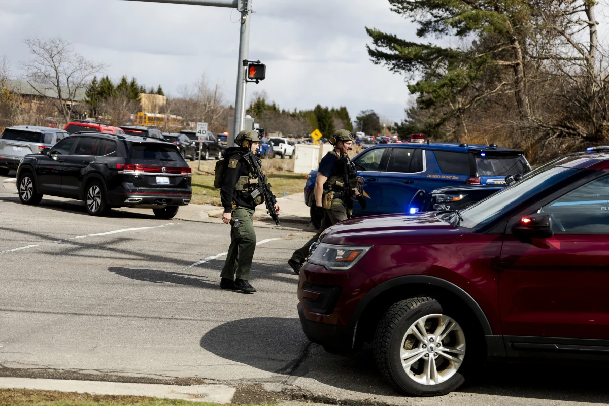 Sprawca zamachu na synagogę w stanie Michigan to 41-letni Ayman Mohamad Ghazali, naturalizowany obywatel USA pochodzący z Libanu - podał Departament Bezpieczeństwa Krajowego (DHS). Według doniesień mediów, mężczyzna miał stracić krewnych w izraelskich atakach w Libanie.