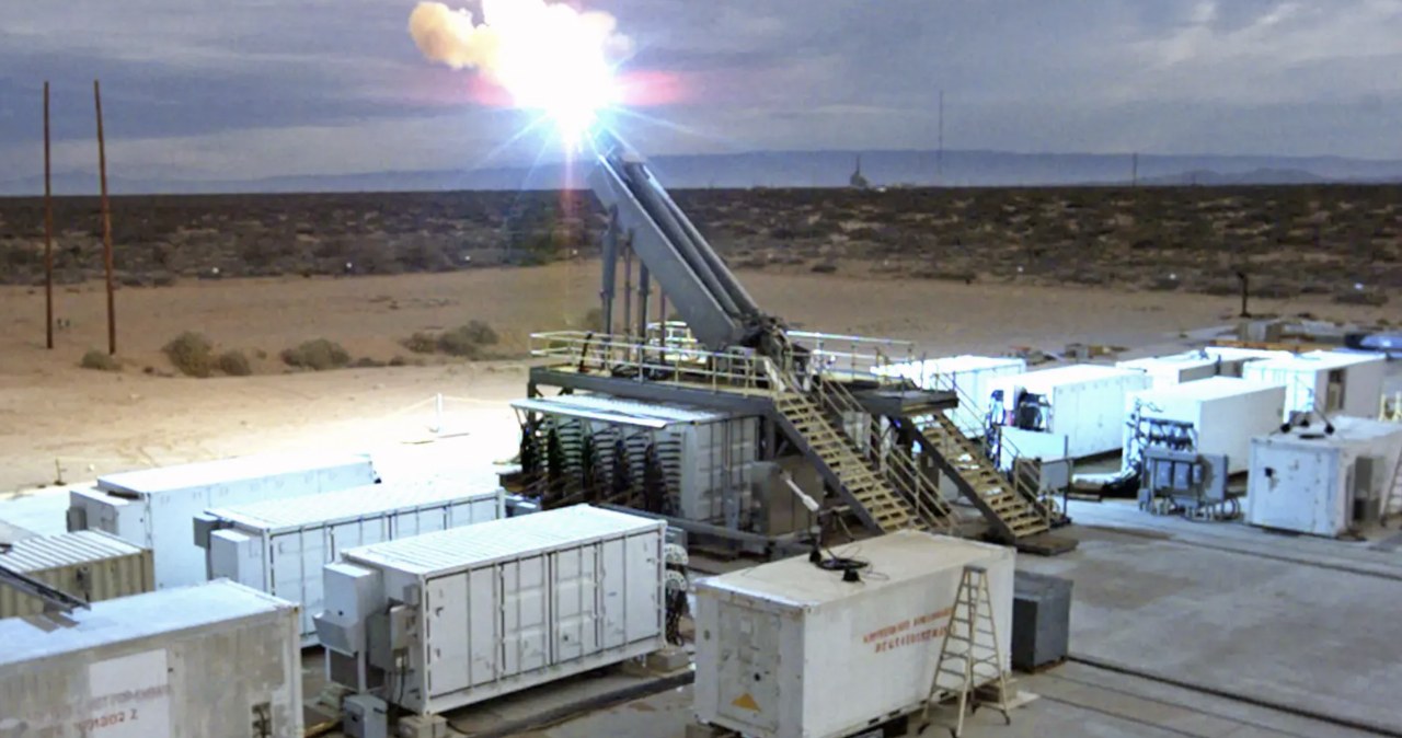 Trump-class ships may get railguns. US resumes testing