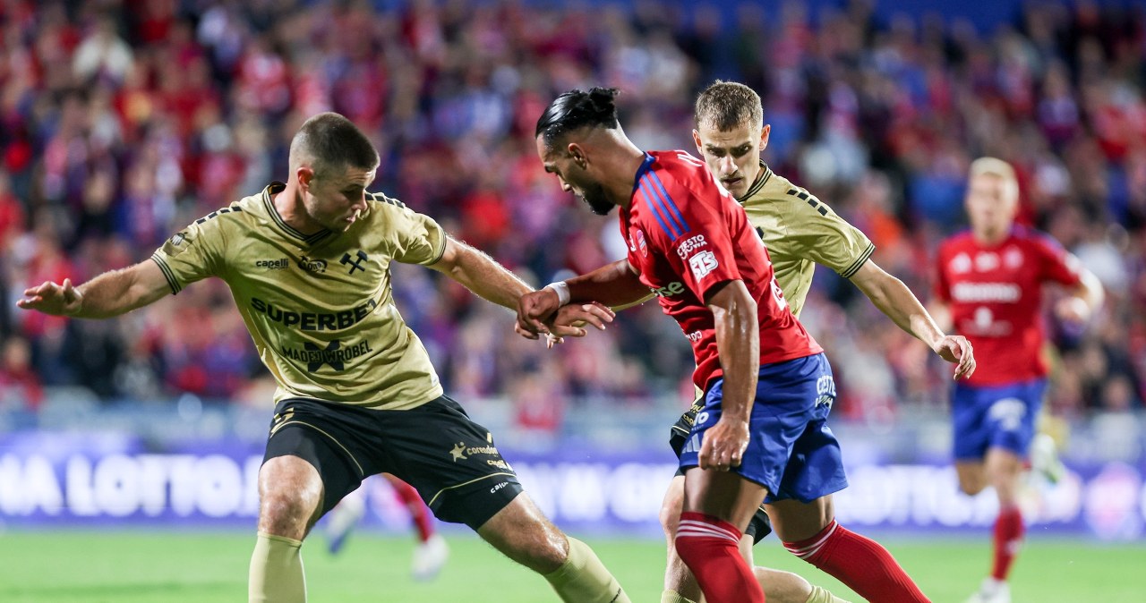 Górnik Zabrze - Raków Częstochowa. Gdzie i o której oglądać? [TRANSMISJA]