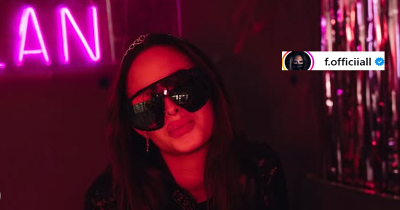 Alicja Szemplińska nie ma z nią wielkich szans. Kto kryje się za maską?