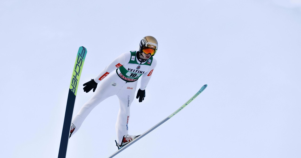 Tomasiak pokazał klasę, potem "klops". Do tego taki skok Stocha. Dramat